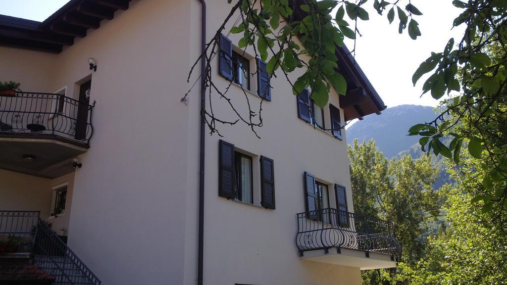 B&B I Pioppi Chiavenna Bagian luar foto
